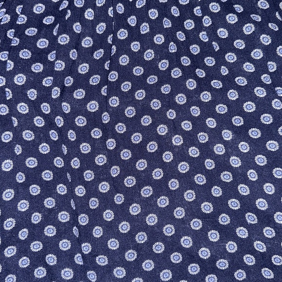 Like New Beautiful blue off the shoulders Dorsey Perkins blouse - Picture 9 of 12